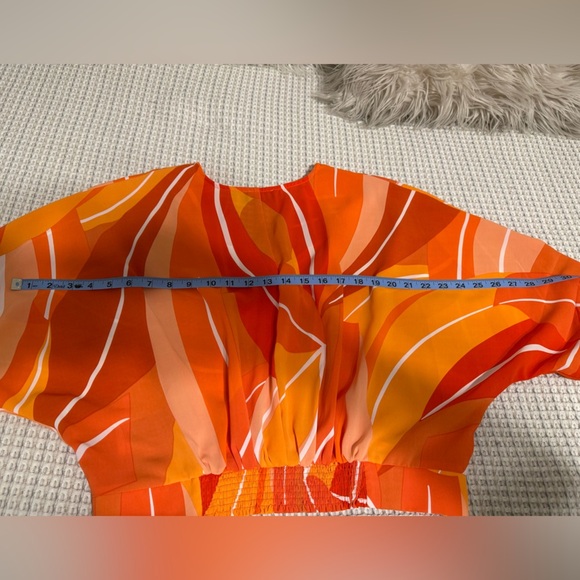 Milk & Honey Top Size M (#226) - Picture 6 of 7